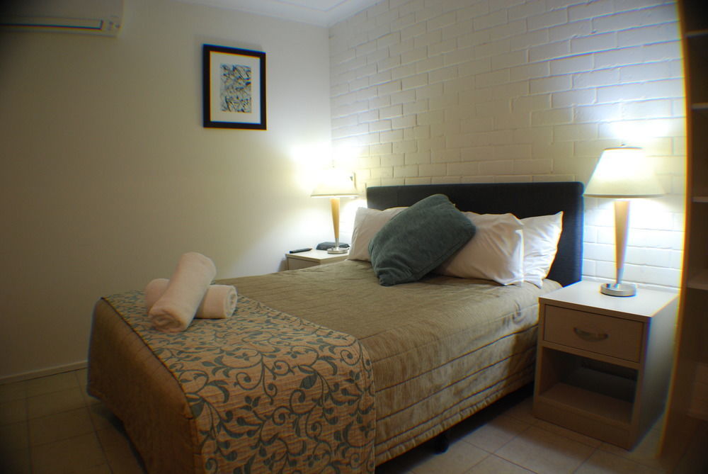 Fern Bay Motel Ngoại thất bức ảnh
